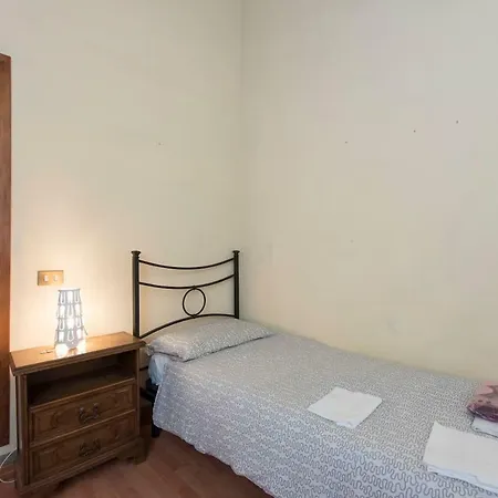 Sdrucciolo Dei Pitti Second Floor Apartment Florence