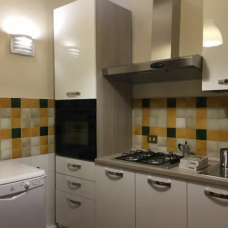 Apartment Sdrucciolo Dei Pitti Second Floor Florence